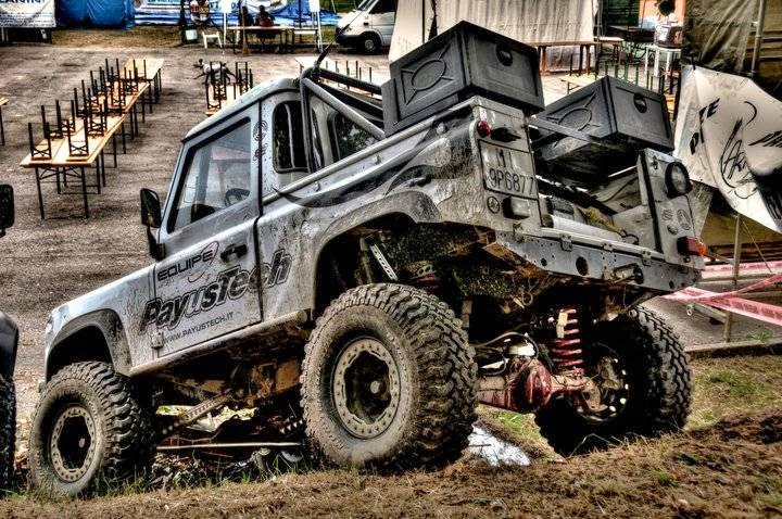 Land Rover Defender modificata per off-road estremo – elaborazioni fuoristrada Itamia